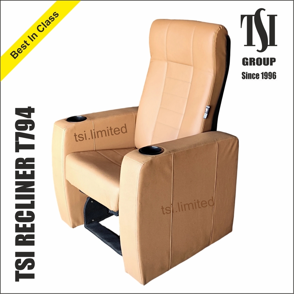 Modern Ergonomic Recliner Chair with Adjustable Headrest and Footrest