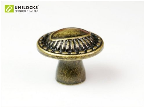 जिंक मिश्र धातु का नॉब