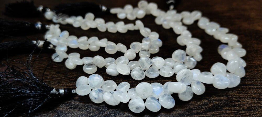 Natural White Rainbow Moonstone Heart Shape Plain beads