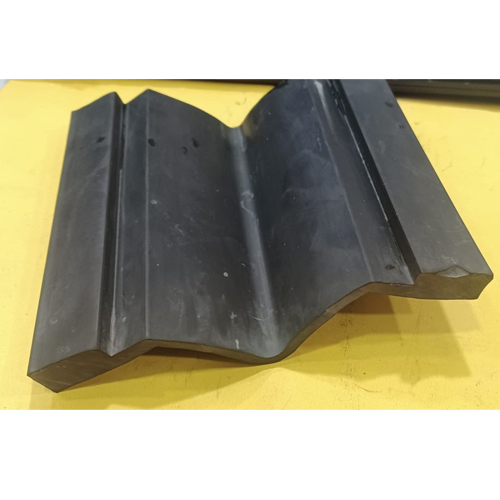 Strip Seal - Color: Black