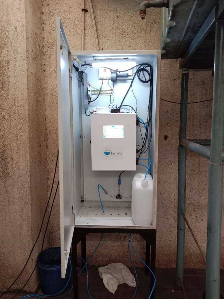 L800 Hemera Analyzer Online Water Quality Monitoring System - Automatic Grade: Semi Automatic