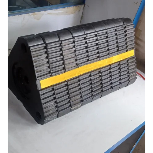 Wheel Chock - Natural Rubber, 7x7x10 Inches, Black Color - Durable, High Strength, Non-breakable For Industrial Use