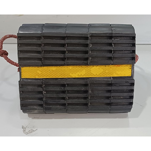 Wheel Chock - Natural Rubber, 7x7x10 Inches, Black Color - Durable, High Strength, Non-breakable For Industrial Use
