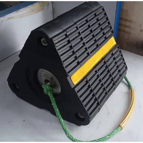 Wheel Chock - Natural Rubber, 7x7x10 Inches, Black Color - Durable, High Strength, Non-breakable For Industrial Use