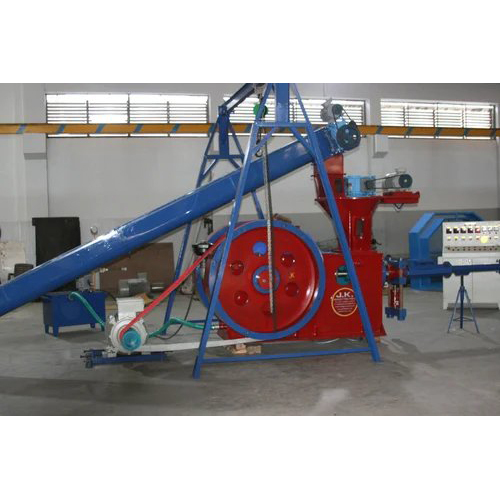 White Coal Making Machine - Production Capacity: 1000-200 Kg/Hr