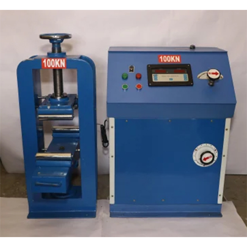 Flexural Testing Machine - Accuracy: High  %