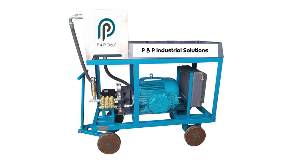 Plunger Triplex Pump - Cleaning Process: Cold Water Cleaning