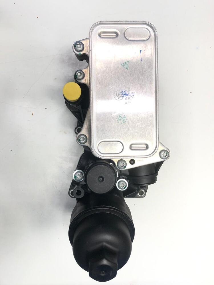 Oil Cooler Bmw E90 - Color: Silver