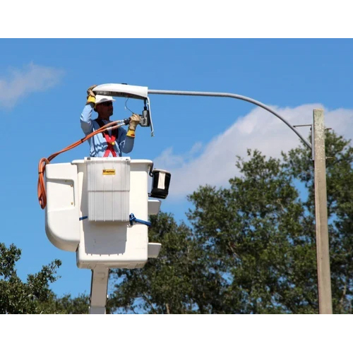 Solar Street Light Installation Services