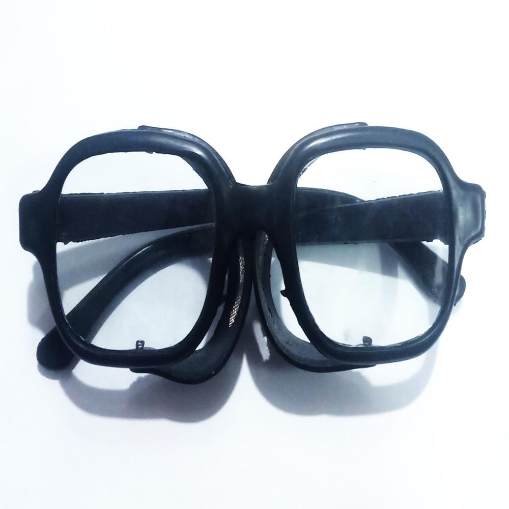 Goggles With Side Jali (Labour)