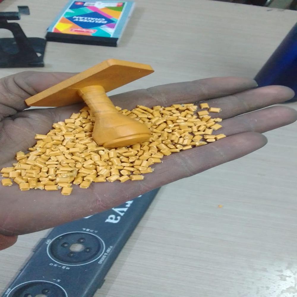 Molding Hanger Hips Dana