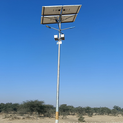 Solar  High Mast Lighting Pole - Light Source: Electric