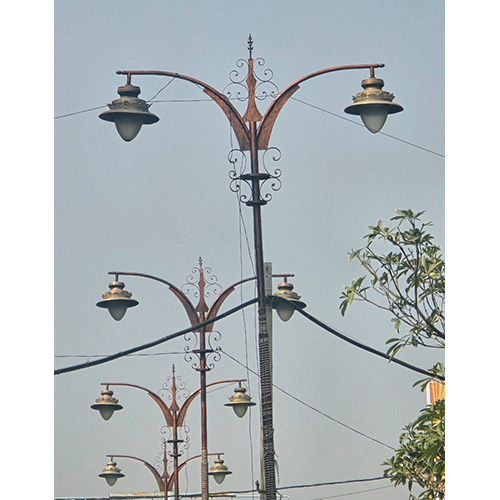 Decorative Lighting Pole - Light Source: Electric