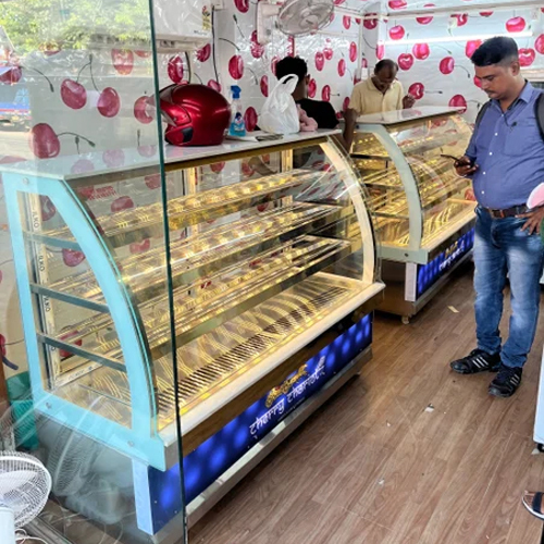 Confectionary display counter 