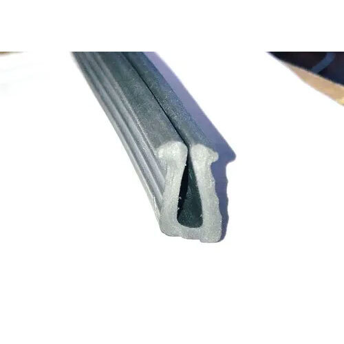 5Mm U Rubber Profiles - Color: Black