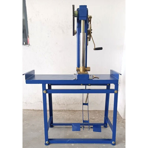 Manual Agarbatti Making Machine - Capacity: 5 Kg/Hr Kg/Hr