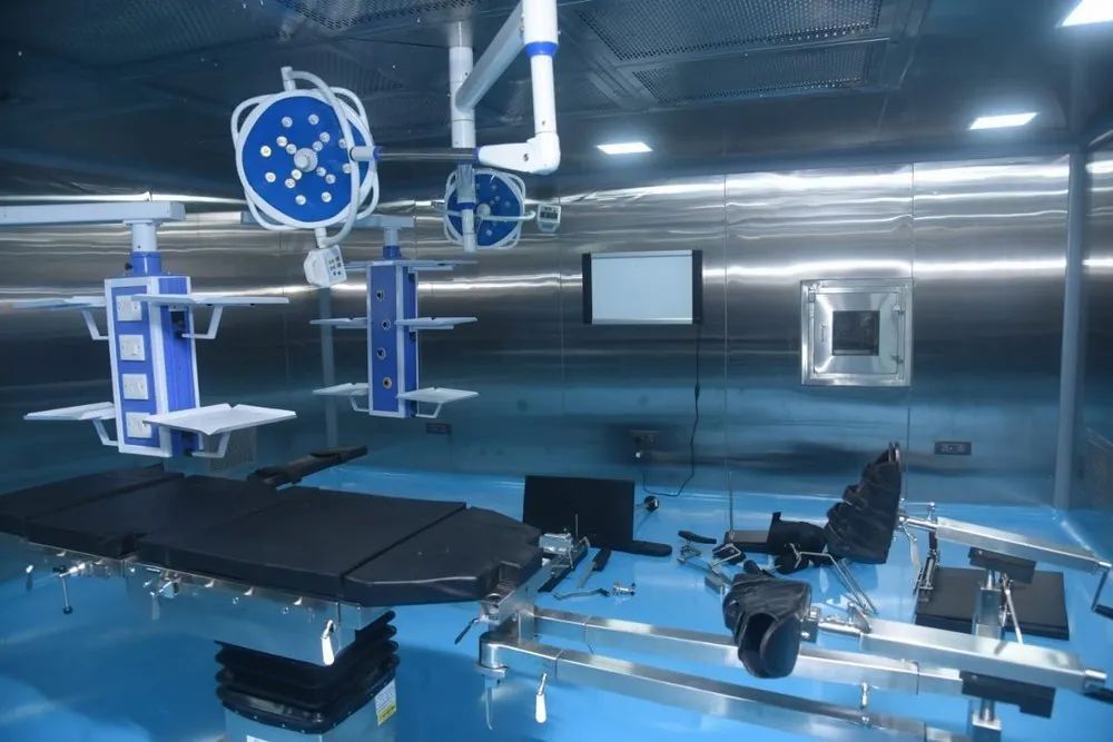 Modular Operation Theater Ss 304 - Accuracy: Monitoring Accuracy 0.5%