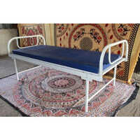 Plain Hospital And Quarantine Beds - Mild Steel, 30x72x22 Inch, Pristine White Color - Portable And Easy To Sanitize