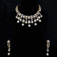 Gold Uncut Polki Diamond Necklace Set