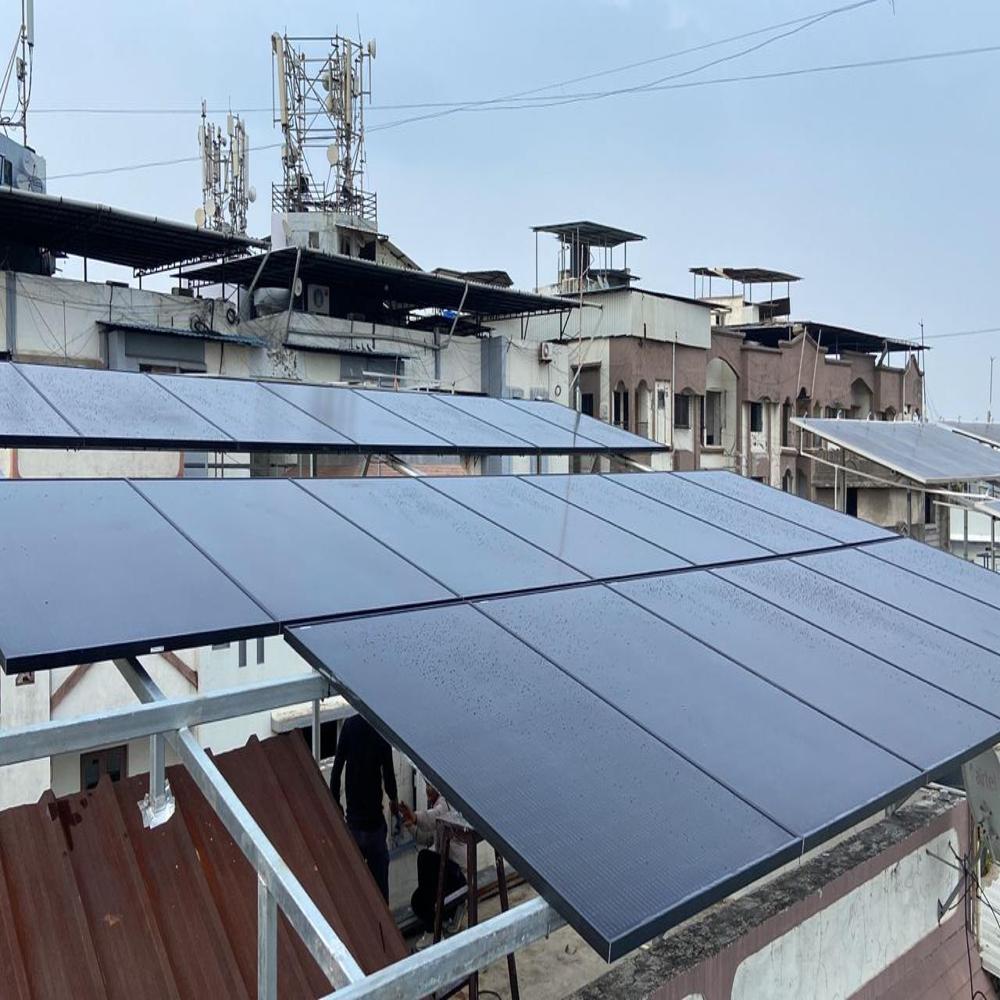 Black Solar Panel - Material: Aluminum Alloy