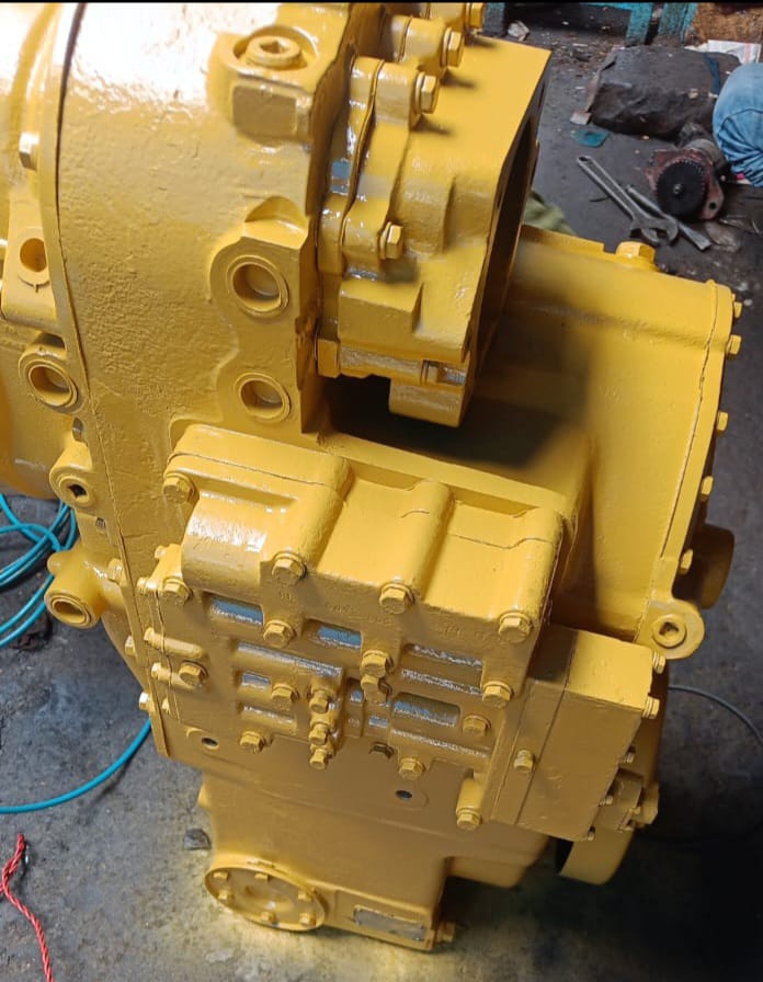 l&t 9020 transmission assembly