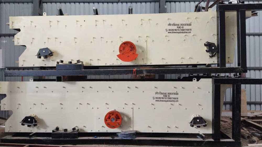 Vibrating Screen - Feature: High Quality