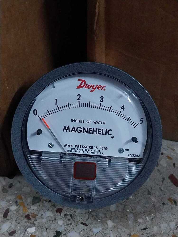 Industry Leaders Supplier Magnehelic Gauge From Himuda Industrial Area Baddi Himachal Pradesh
