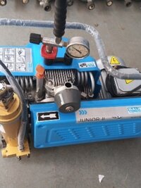 Bauer Compressor Junior - Application: Workshop