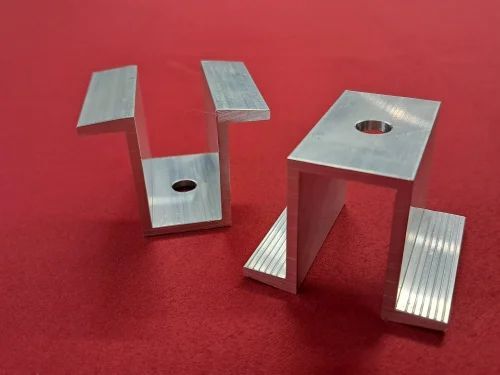 Middle Clamp - Feature: Durable