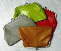 लेदर क्लच