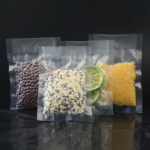 Transparent Vacuum Pouch - Material: Plastic