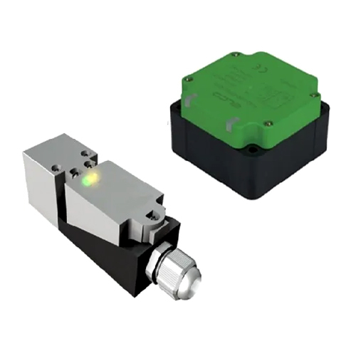 Rectangular Extended Sensing Inductive Sensor - Accuracy: High  %