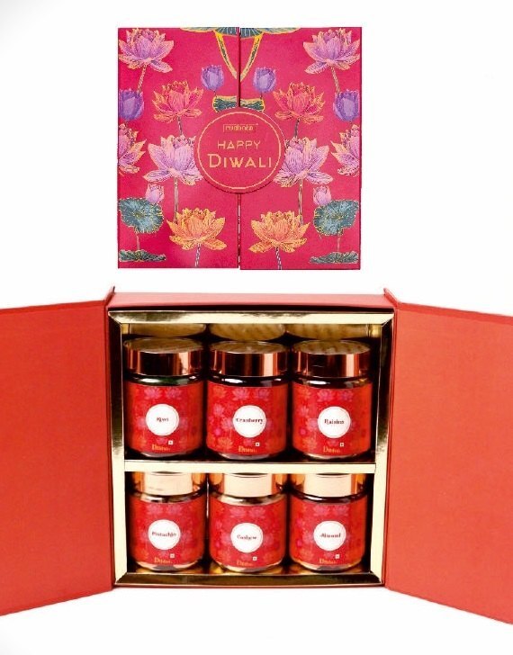 Premium Small Hamper Set of 6 - Glass Material, Standard Size, Copper Color , Round Shape with Almonds, Cashews, Raisins, Salted Pistachios, Cranberry Kiwi