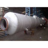 Refinery Distillation Columns - Capacity: 20000 Liters Ltr