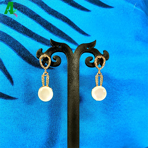 Pearl Jhumki Earrings - Color: Gold Plated