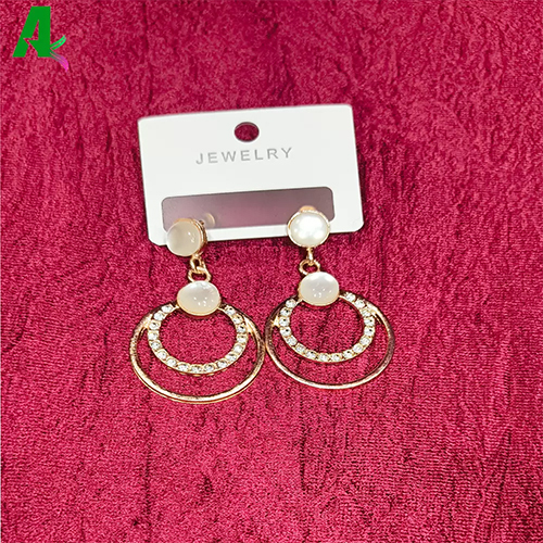 Round Western Earrings - Color: White