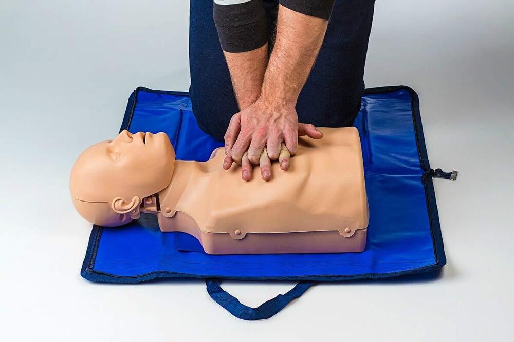 Advanced Practi Man Cpr Training Manikin - Pvc, Lightweight Design, Ivory Color | Realistic Chest Feedback, Dual-function For Adult & Child Cpr, Portable With Carry Bag & Mat