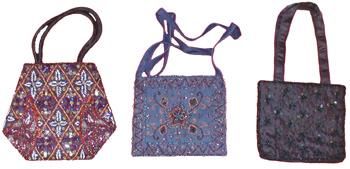 हाथ की पर्स