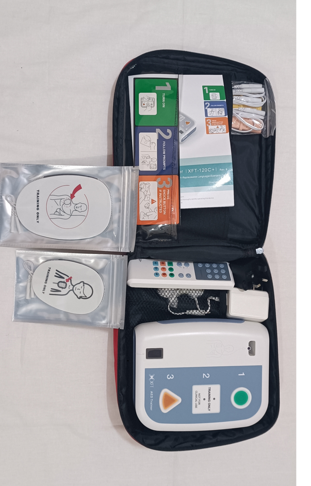 Xft Aed Trainer - Color: Ivory