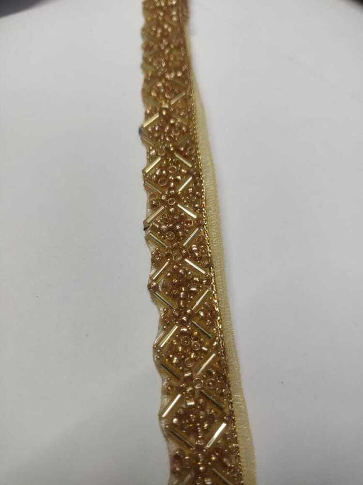 CUT dana lace