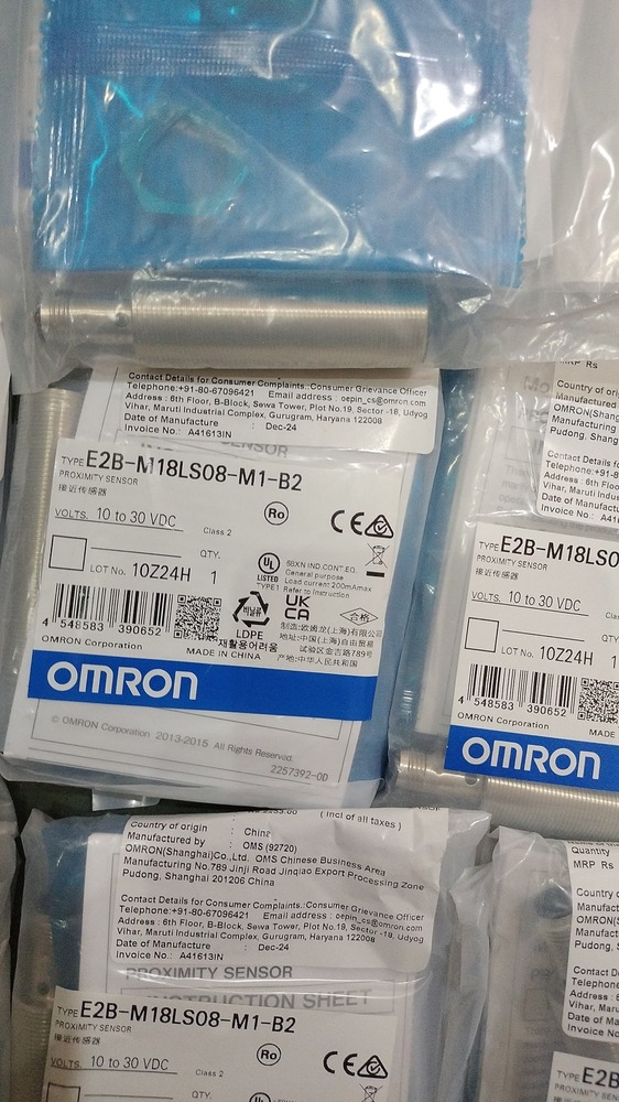 OMRON PROXIMITY SENSOR 10 TO 30VDC, E2B-M18LSO8-M1-B2