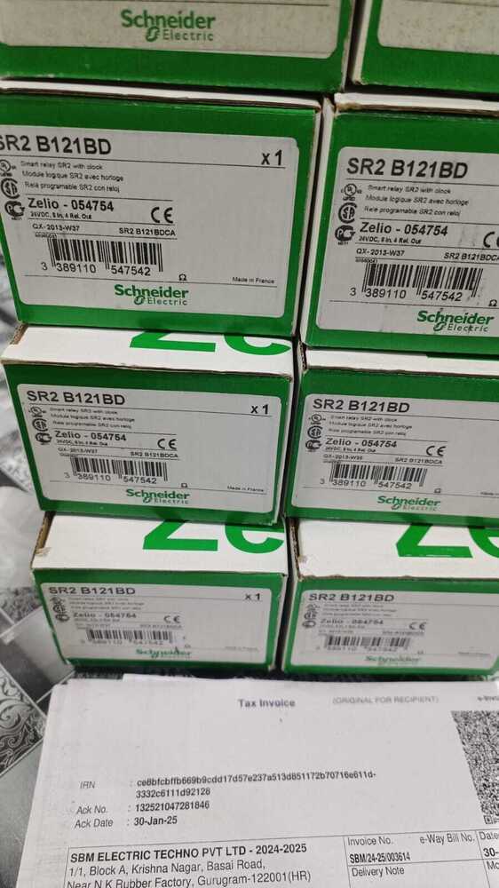 SCHNEIDER SMART RELAY, SR2-B121BD