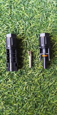 SOLAR MALE FEMALE CONNECTOR