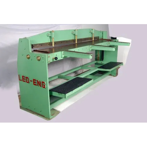 ट्रेडल शीयरिंग मशीन CTS -6