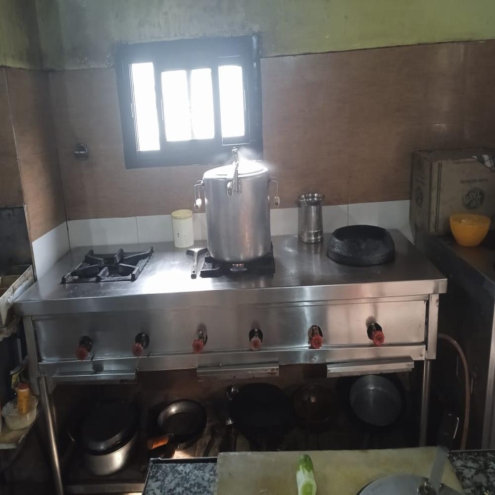 Three Burner Commercial Gas Stove