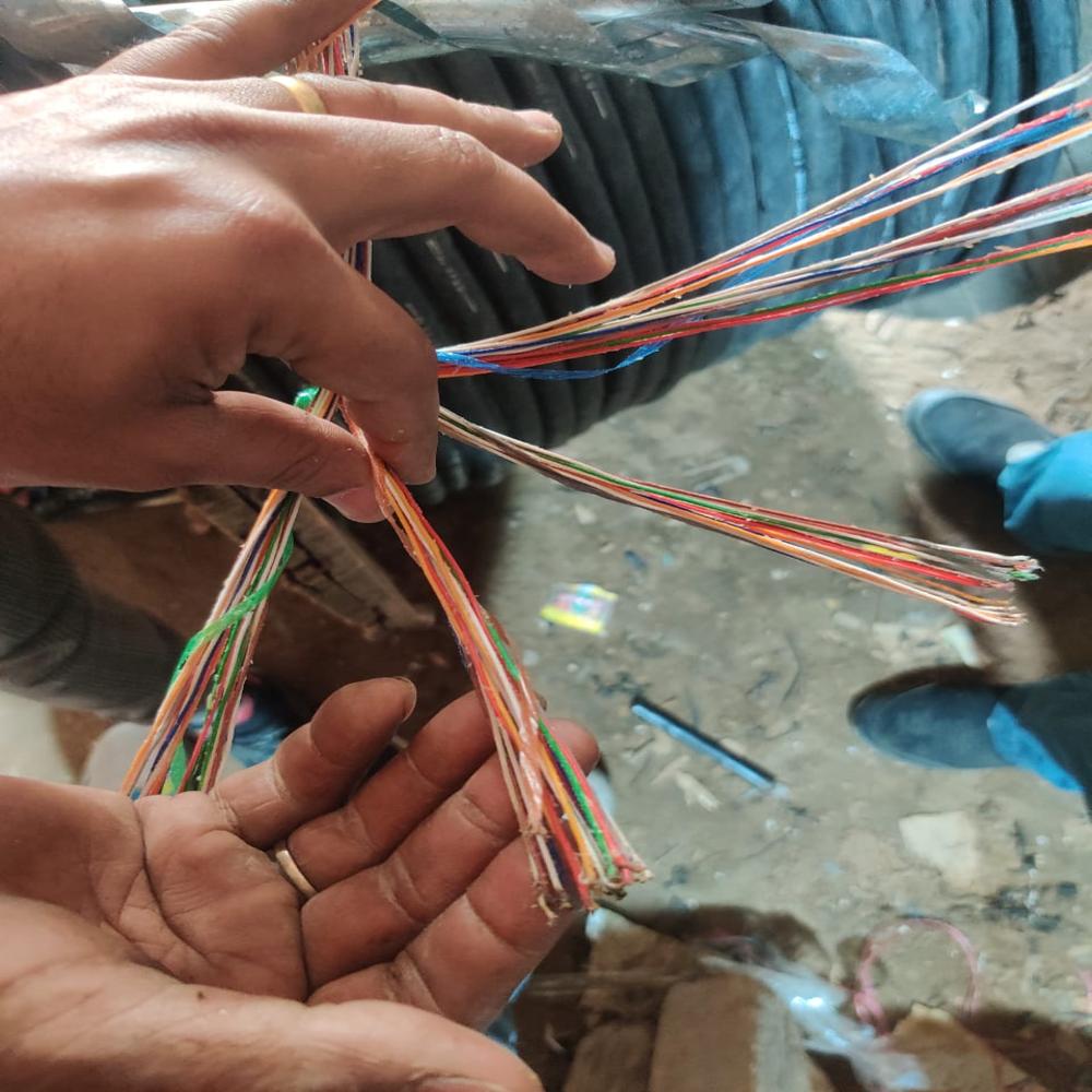 Finolex Jelly Filled Cable - Copper Conductor, Polyethylene Insulation, Pvc Outer Sheath, Multiple Conductors, 5-10mm Diameter | High Tolerance For Rural Telecommunications