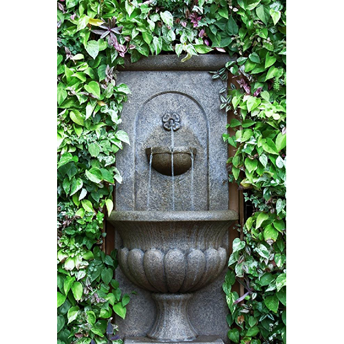 Wall Mounted Fountain - Color: Black