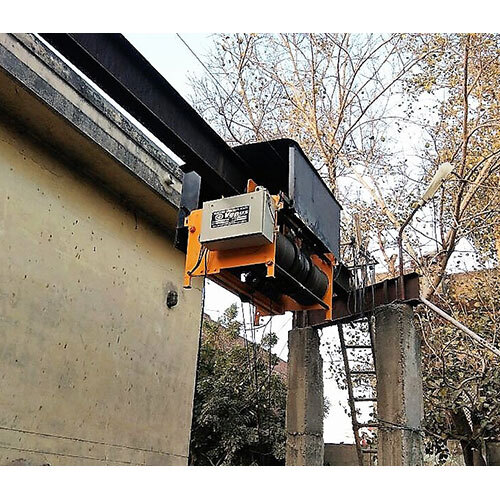 Wire Rope Hoist - Power Source: Hydraulic