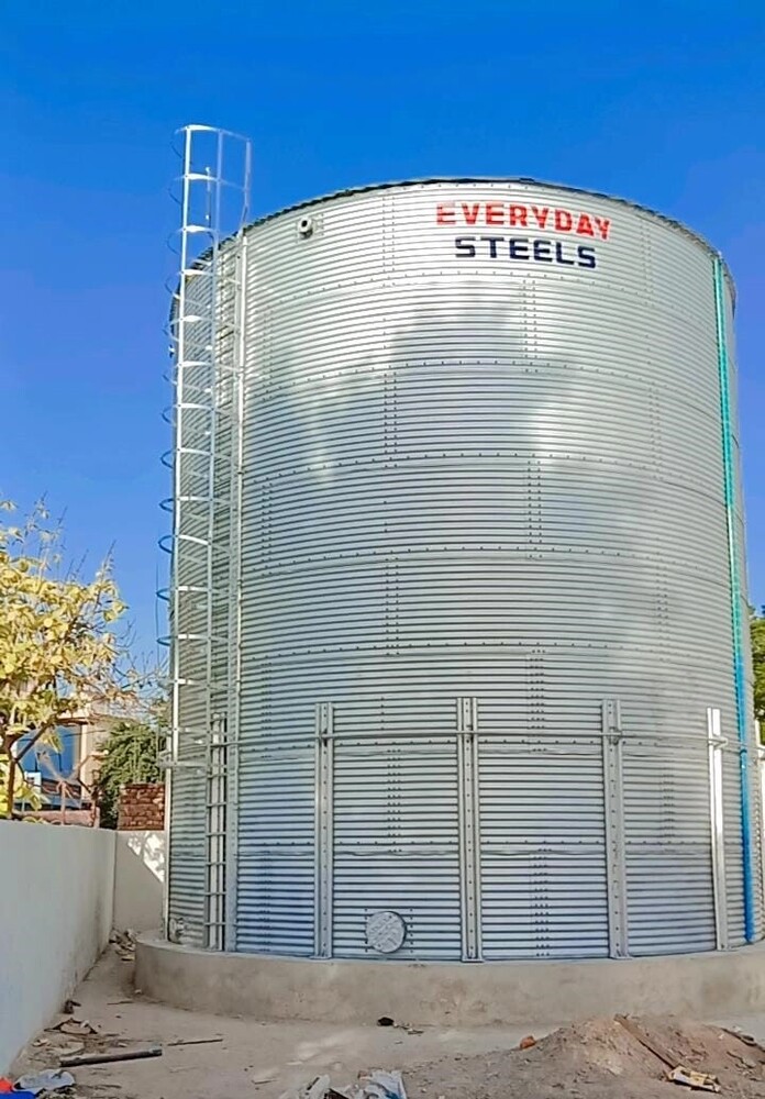 Zinc Tank - 50000l Above Ground, Silver Zincalume Steel, 2m Diameter X 3m Height, Corrosion Resistant, Ideal For Industrial Water Storage