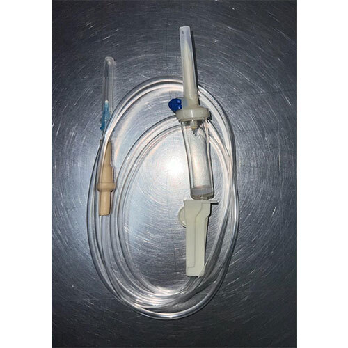 Micro Drip With Airvent Infusion Set - Color: Transparent